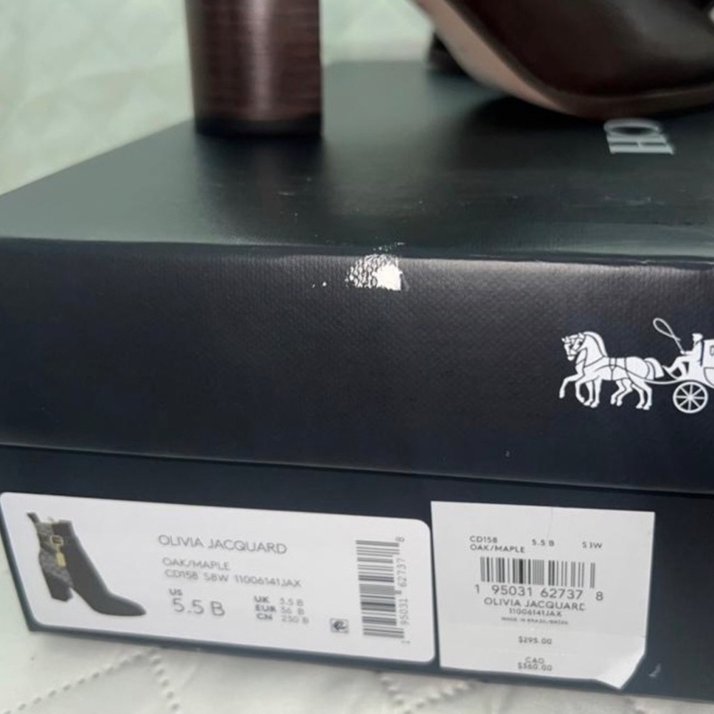 Coach Olivia Bootie In Signature Jacquard Size 9 MSRP: $295.00 - Picture 15 of 16